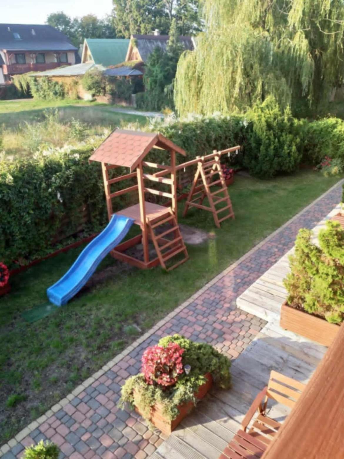 Dziwnów Rest酒店 外观 照片